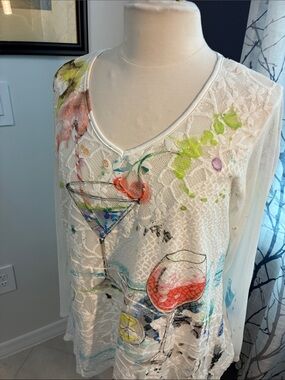 Impulse California White Lace V-Neck Top with Colorful Cocktail Print
